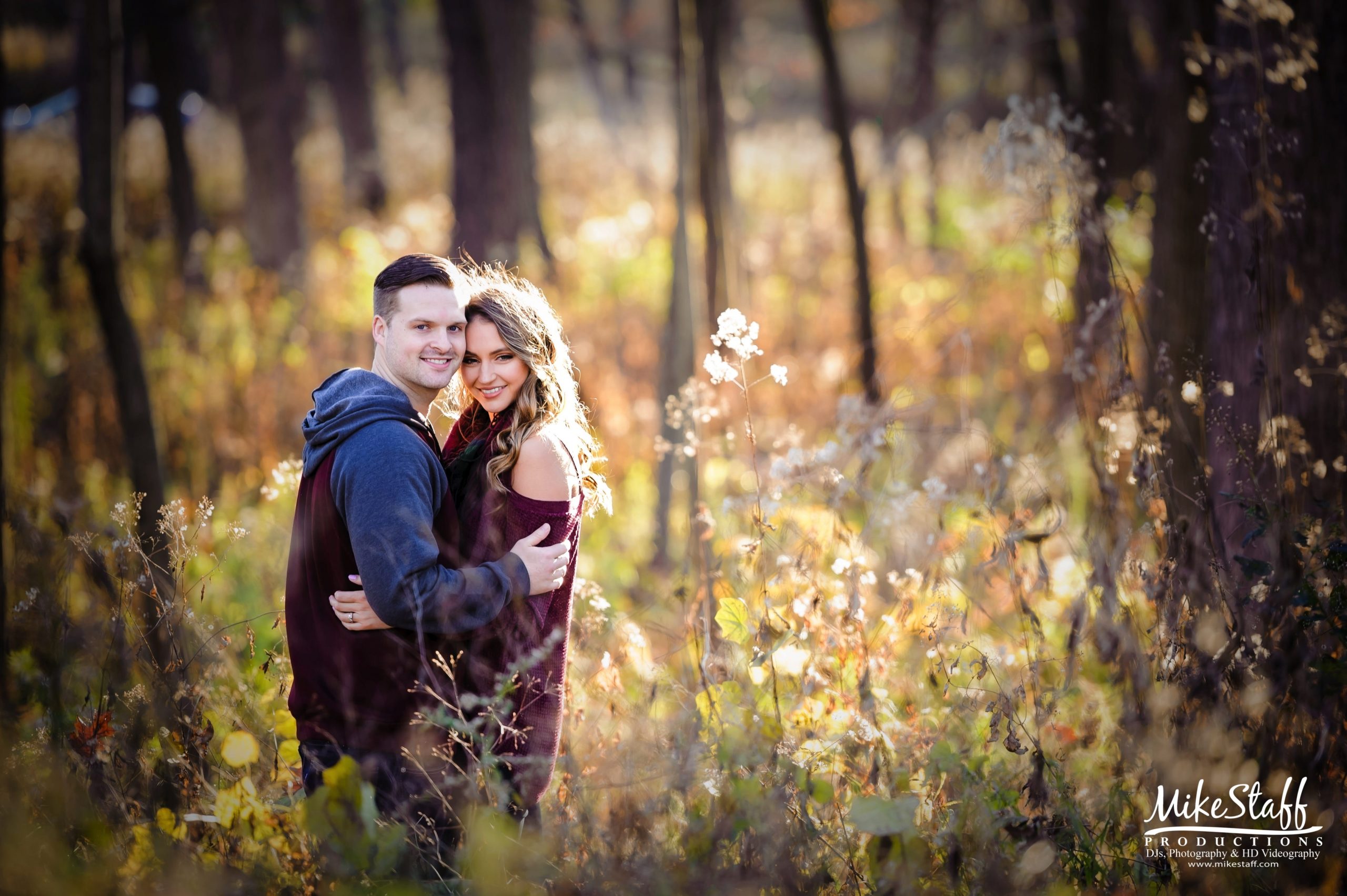 fall engagement photos in field