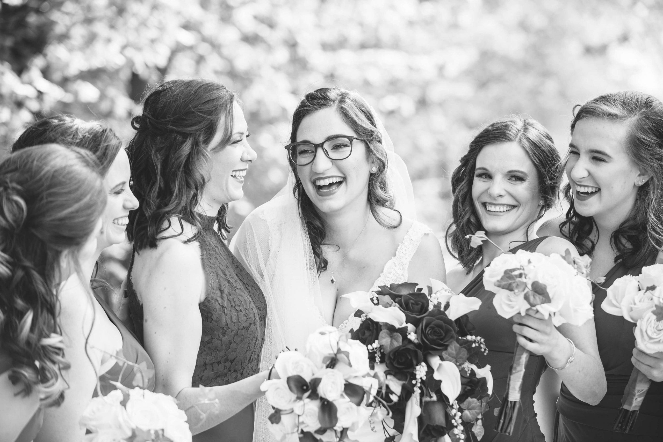 bride with bridesmaids 