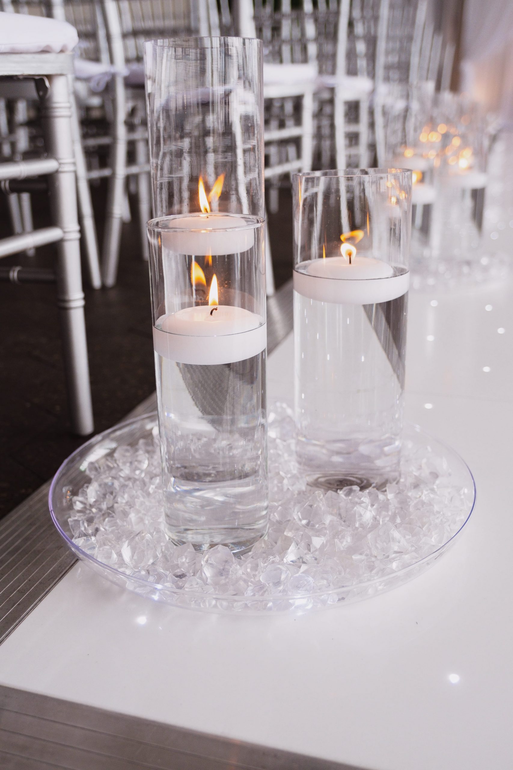 simple floating candle wedding decor