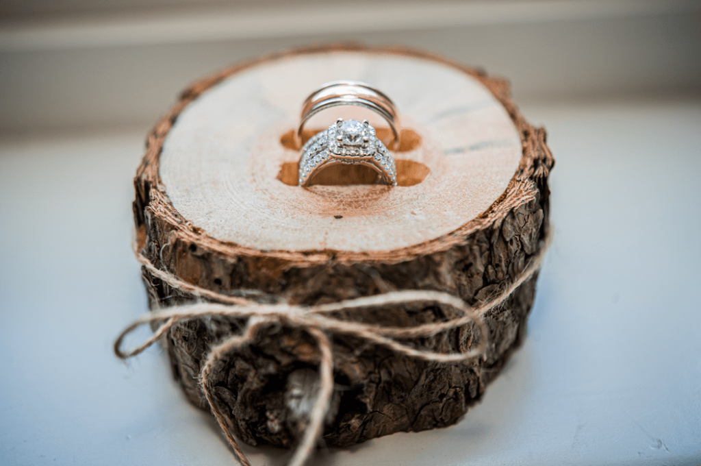 rustic tree ring holder