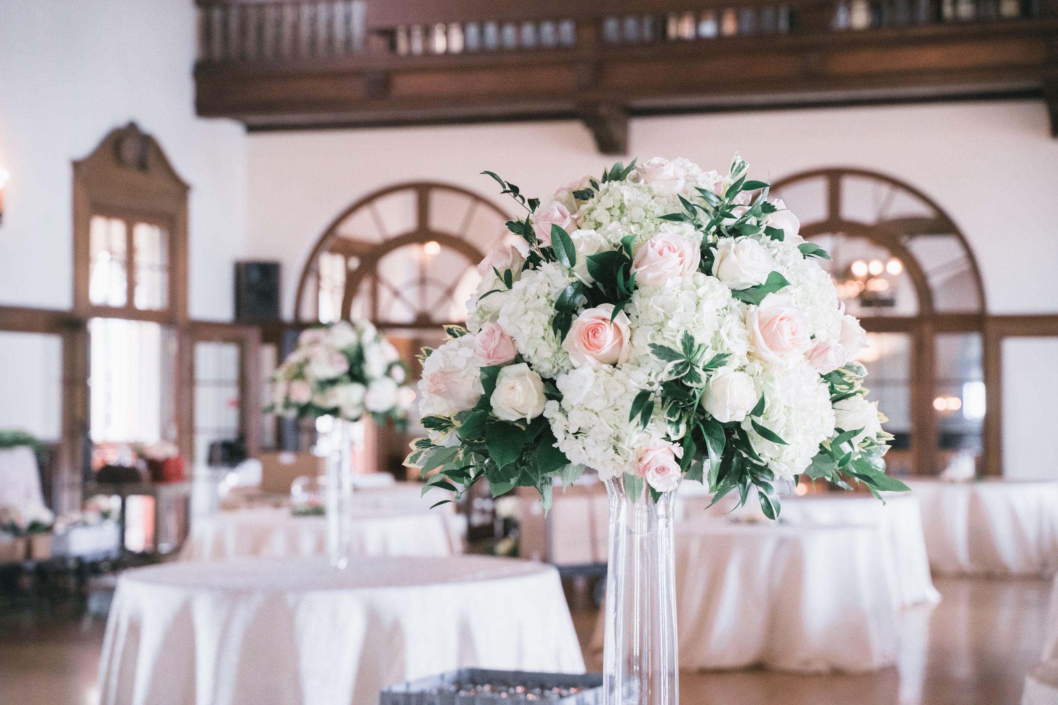 elegant white and pink floral centerpiece