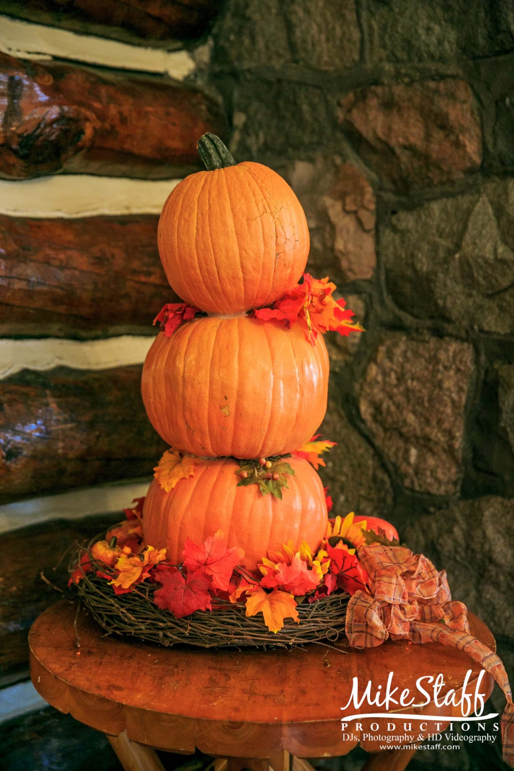 pumpkin display fall wedding