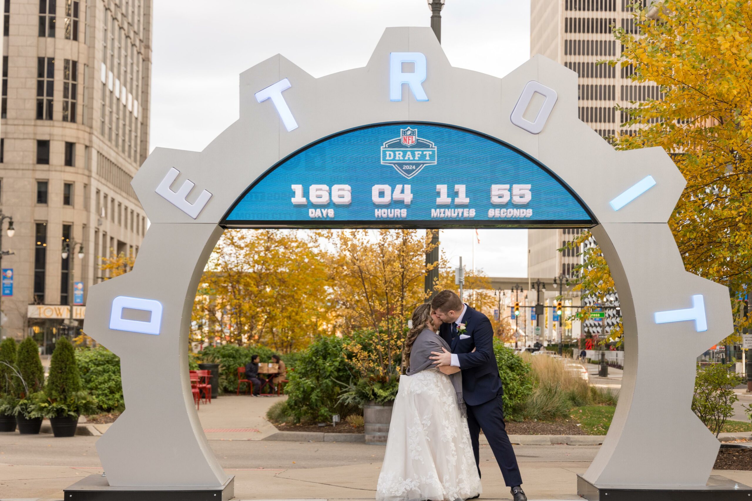 Detroit NFL Draft Wedding Guide_Wedding Photography_Suchy_NFL Draft 2